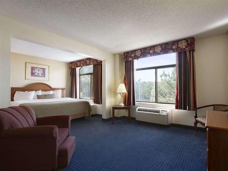 Wingate By Wyndham Augusta Fort Eisenhower Exteriör bild